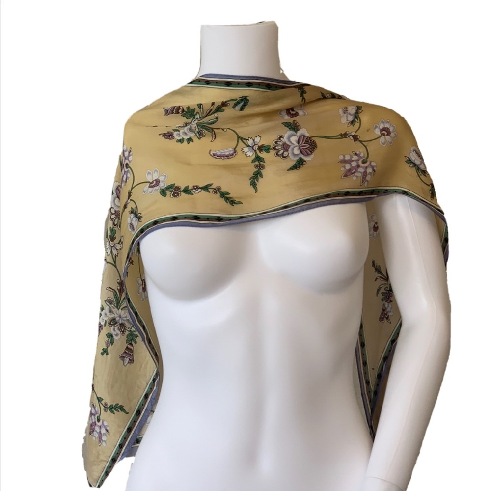 Vintage Oscar de la Renta silk scarf